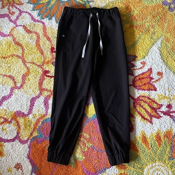 FIGS SIZE SMALL TANSEN JOGGER SCRUBS - Picture 3 of 9